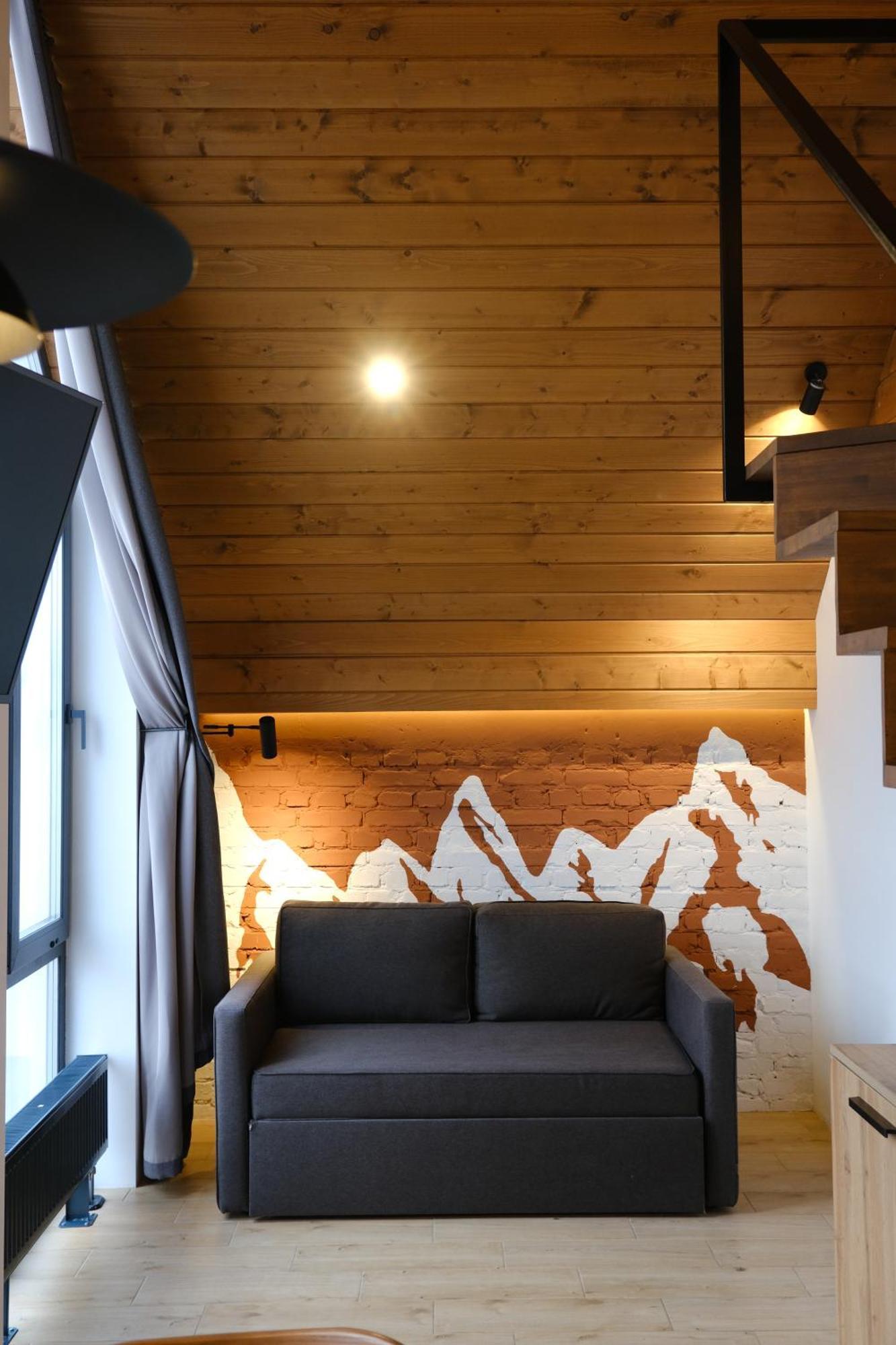 Baza Smart 4*